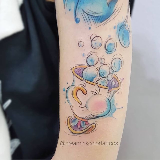 Ideas de tatuajes frikis tiernos · por dreaminkcolortattoos